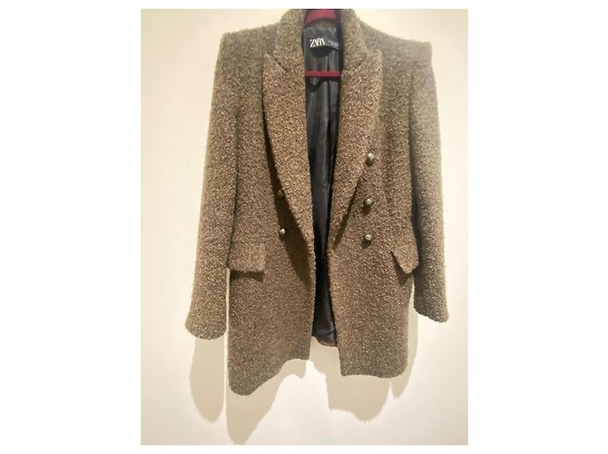 Abrigo Zara en lana bouclé caqui - vista 7