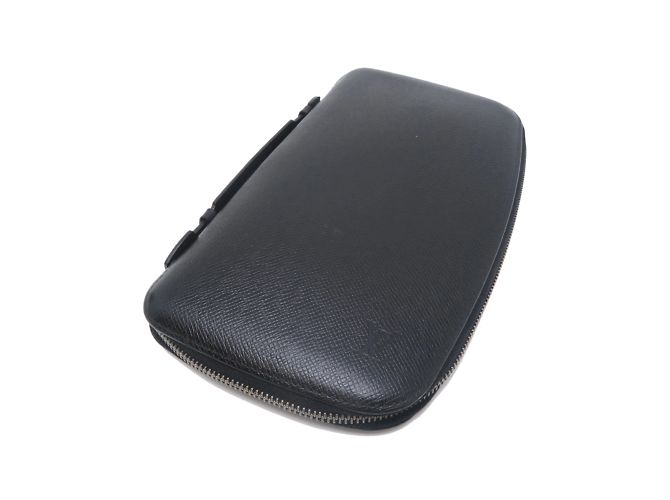 Organizer Louis Vuitton Taiga Leather Long Wallet Black - view 3