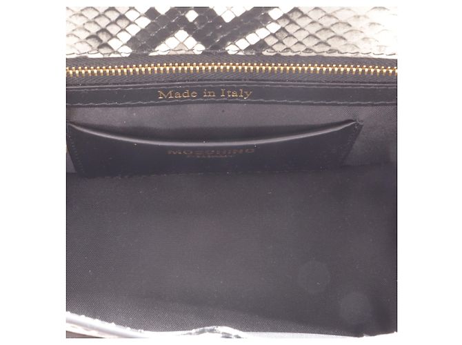Bolsa de Ombro Moschino M-Logo em Couro de Bezerro Branco com Estampa de Python - vista 8