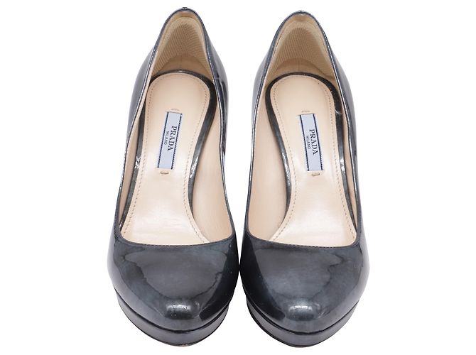 Pompes à plateforme en cuir verni noir avec imprimé fumée de Prada - vue 2