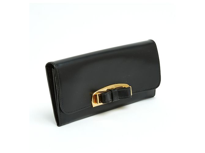 Prada Schwarze Leder Knot Wallet Clutch in der Box - Ansicht 2