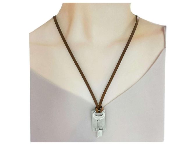 Collana pendente a forma di chiave da viaggio per uomo Louis Vuitton - vista 10