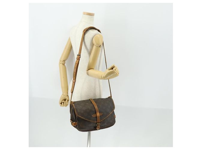 LOUIS VUITTON Borsa a Spalla Monogram Saumur 30 M42256 LV Auth 154252 Monogramma - vista 28