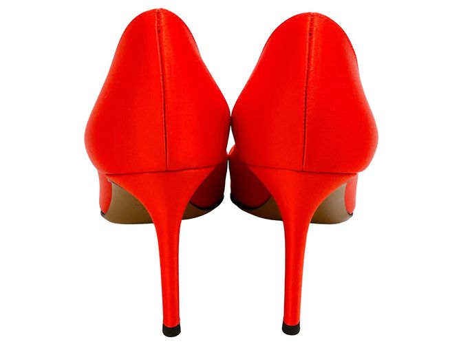 Pompes en satin orange Alexandre Vauthier - vue 5
