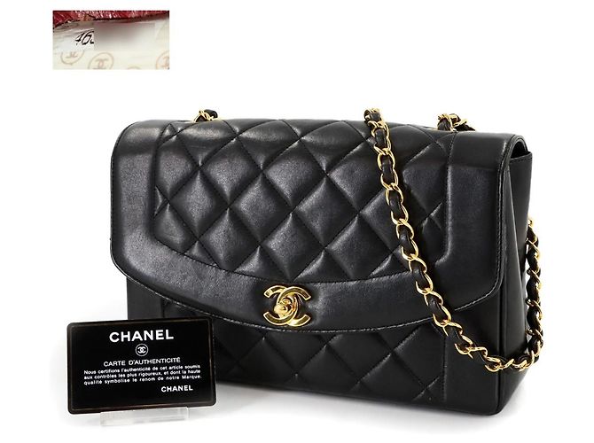 Borsa a spalla Chanel Diana Matelassé in agnello nero - vista 2