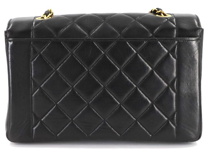 Borsa a spalla Chanel Diana Matelassé in agnello nero - vista 3