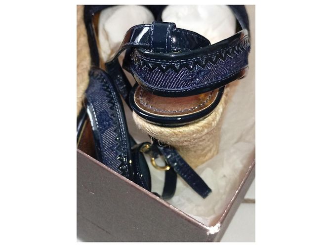 Zeppe Louis Vuitton in pelle blu navy - vista 4