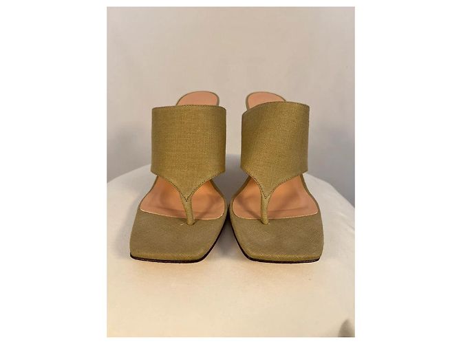 J.Crew Sandali con tacco in lino beige - vista 2