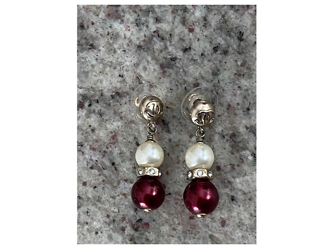 Brincos Chanel Pérolas Branco Bordeaux - vista 2