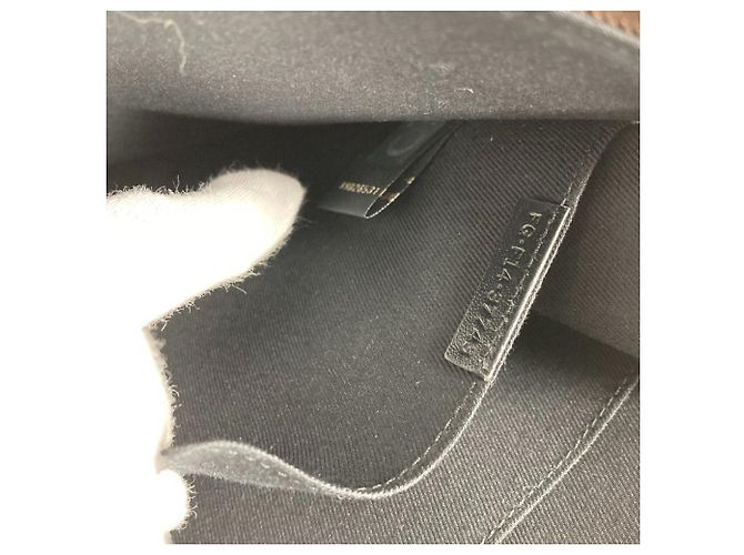Bulgari Bvlgari Leder L-förmige Clutch-Tasche Braun Schwarz - Ansicht 14