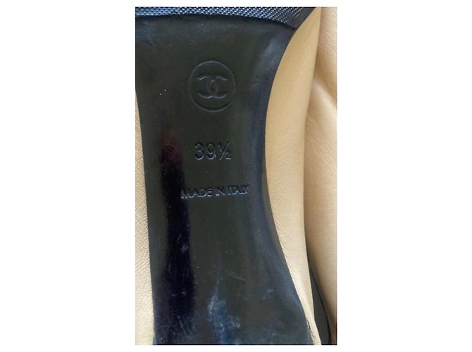 Chanel Bicolor Pumps aus Lammleder Beige - Ansicht 6