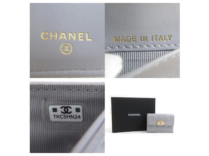 Chanel Boy Tri-Fold Geldbörse in Hellgrau - Ansicht 5
