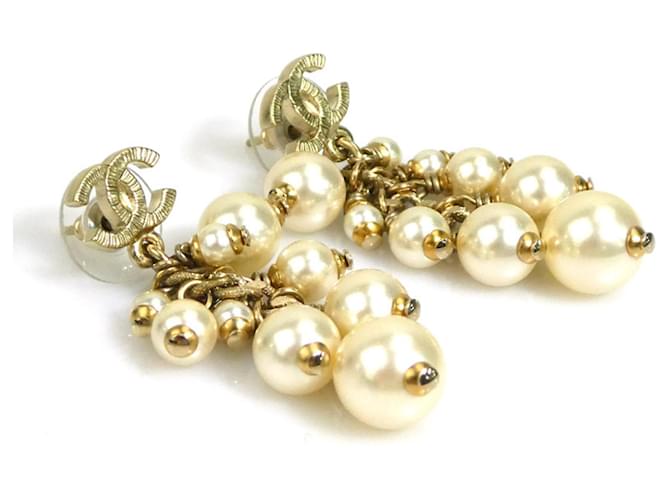 Orecchini a perno Coco Mark di Chanel D'oro Bianco sporco - vista 2