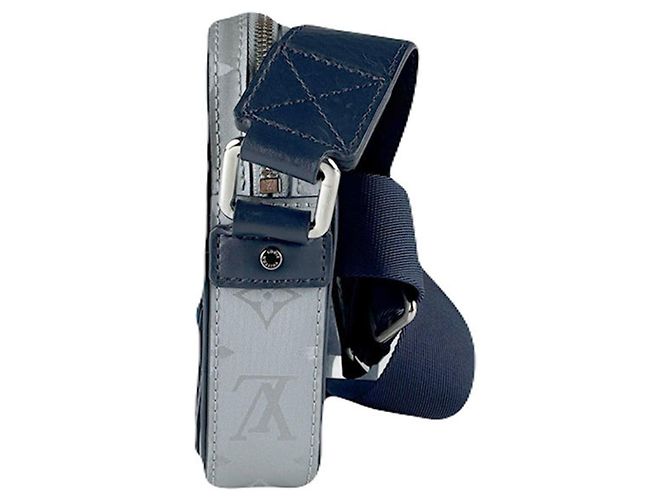 Borsa a Spalla in Nylon Satellite Alpha Monogram Louis Vuitton Marrone Blu navy - vista 2