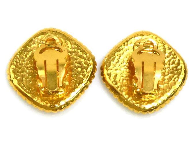 Orecchini a clip in metallo dorato Chanel Coco Mark D'oro - vista 3