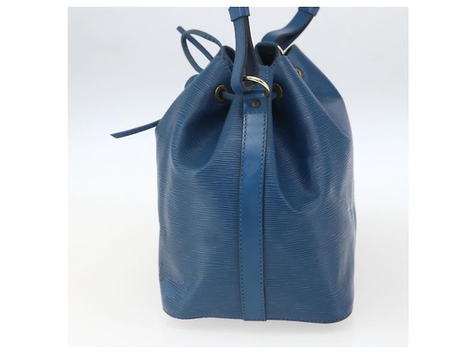 Noe Borsa Petit Noé in pelle Epi media Louis Vuitton Blu - vista 4