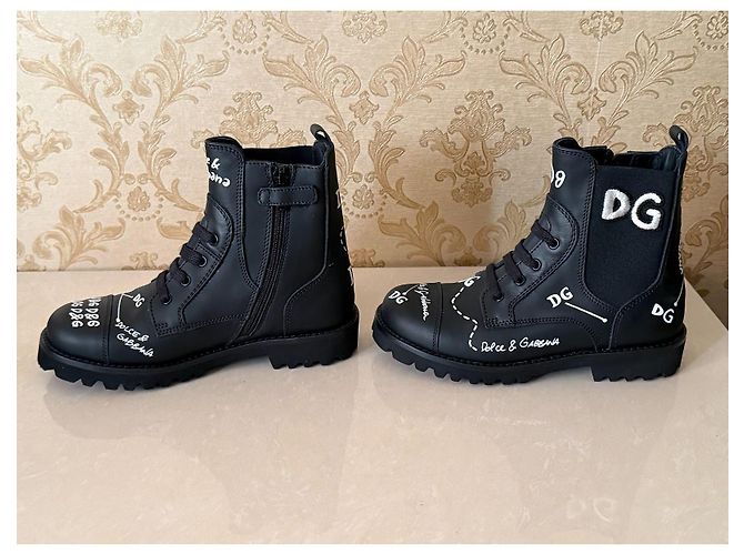Dolce & Gabbana Lederstiefel schwarz Größe 30 - Ansicht 3
