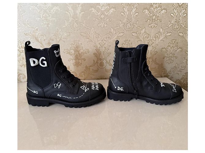 Dolce & Gabbana Lederstiefel schwarz Größe 30 - Ansicht 4