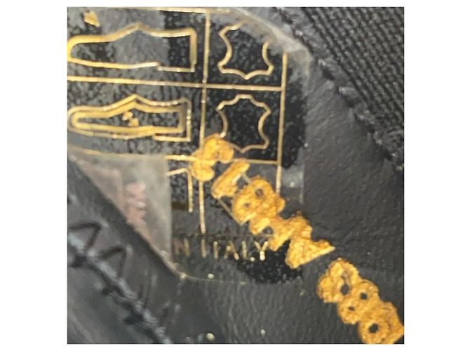 Dolce & Gabbana Lederstiefel schwarz Größe 30 - Ansicht 9
