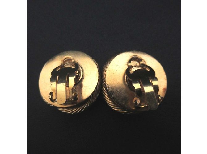 Orecchini a clip circolari in perla finta vintage CHANEL D'oro - vista 3