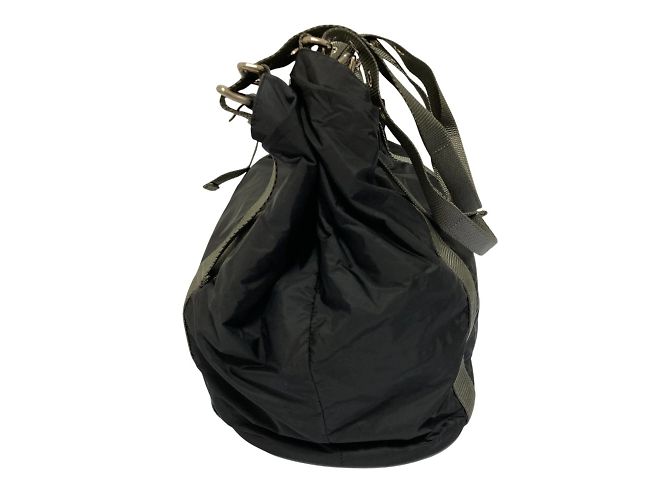 Borsa tote in nylon nero Prada Sport - vista 3