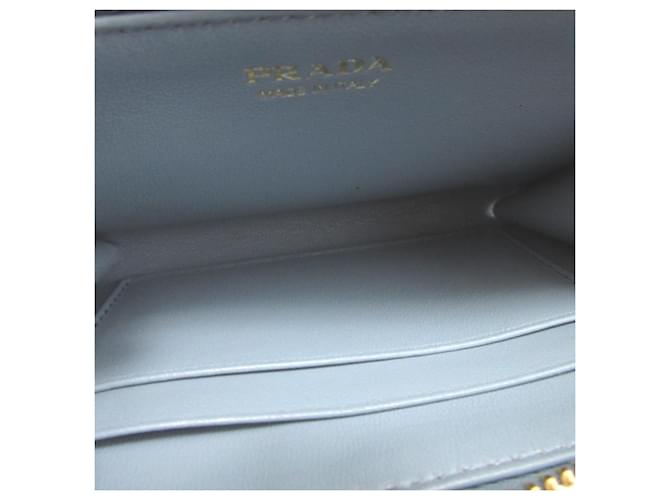 Tarjetero Triangular Saffiano Azul Prada - vista 4