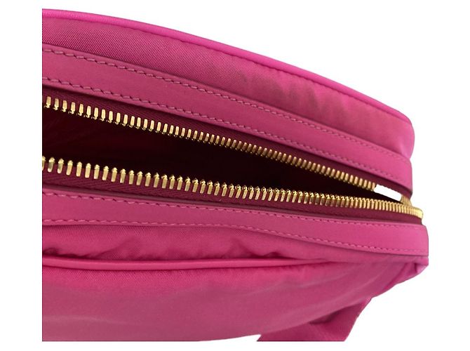 Borsa a spalla in nylon rosa Prada - vista 12