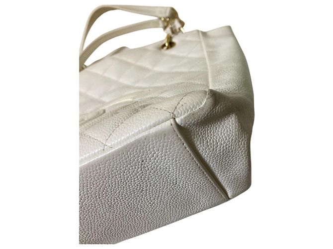 Borsa a Spalla Chanel Coco Mark Matelassé Bianca Bianco - vista 15