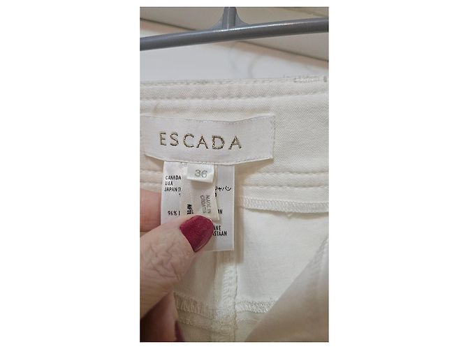 Jeans acampanados bordados Escada Ibiza Hippy Tattoo Negro Blanco Roja Verde - vista 5
