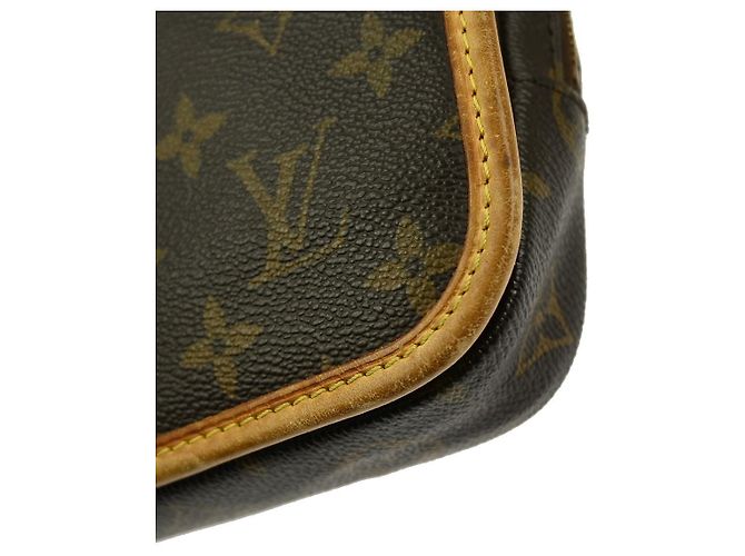 Louis Vuitton Bosphore Waist Monogram Canvas Marrone - vista 6