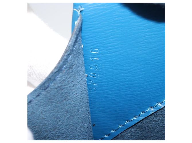 Louis Vuitton Cluny Epi Leather Azul - vista 7
