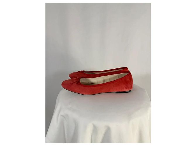 J.Crew Ballerine Quinn in suede rosso - vista 2