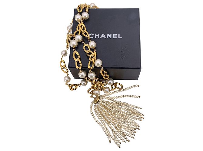 Timeless Chanel Vintage Gold- und Kunstperlen-Fransen-Halskette oder Gürtel Weiß - Ansicht 2