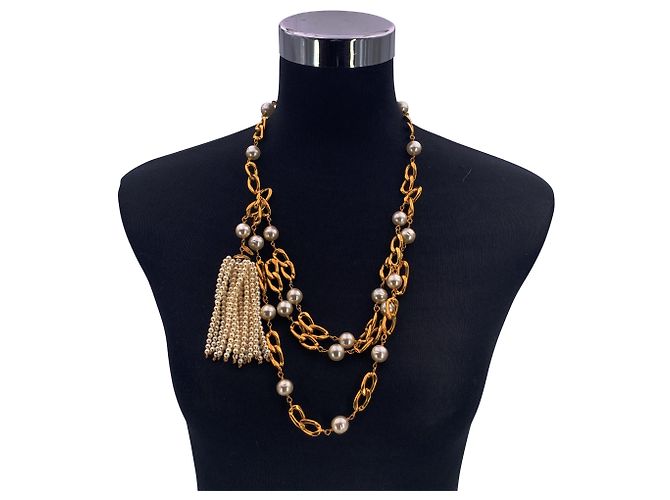 Timeless Chanel Vintage Gold- und Kunstperlen-Fransen-Halskette oder Gürtel Weiß - Ansicht 3
