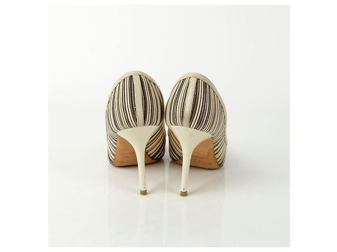 Jimmy Choo Gestreifte Netz-Pumps mit Absatz Weiß - Ansicht 5