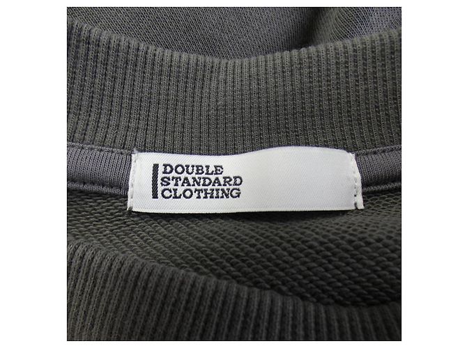 Autre Marque Top Double Standard Clothing Gris - vista 4