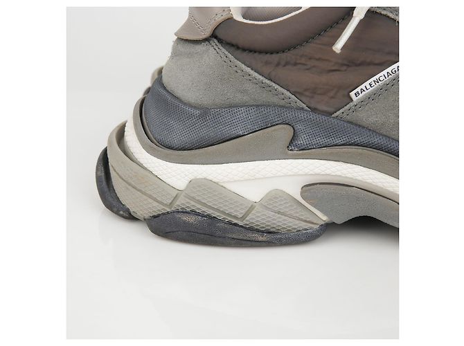 Balenciaga Triple Sneakers Taglia Marrone - vista 3