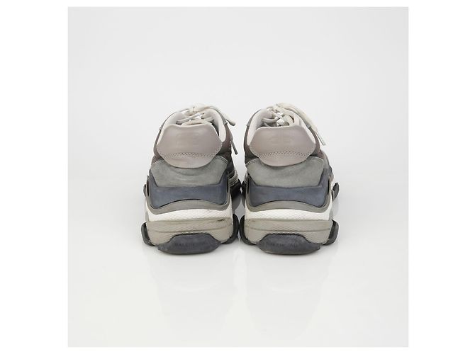 Balenciaga Triple Sneakers Taglia Marrone - vista 8