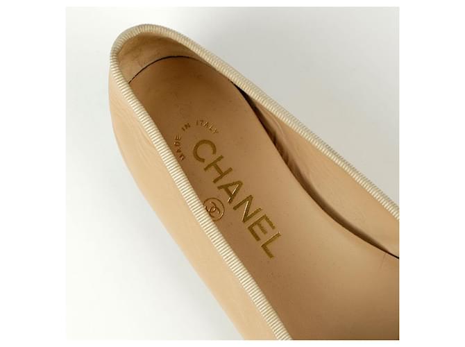 Chanel Scarpe basse bicolore Nero - vista 12