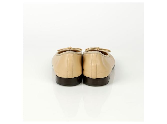 Chanel Scarpe basse bicolore Nero - vista 6