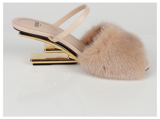 Fendi Erste Hochhackige Sandalen aus Nerz Größe Pink - Ansicht 5