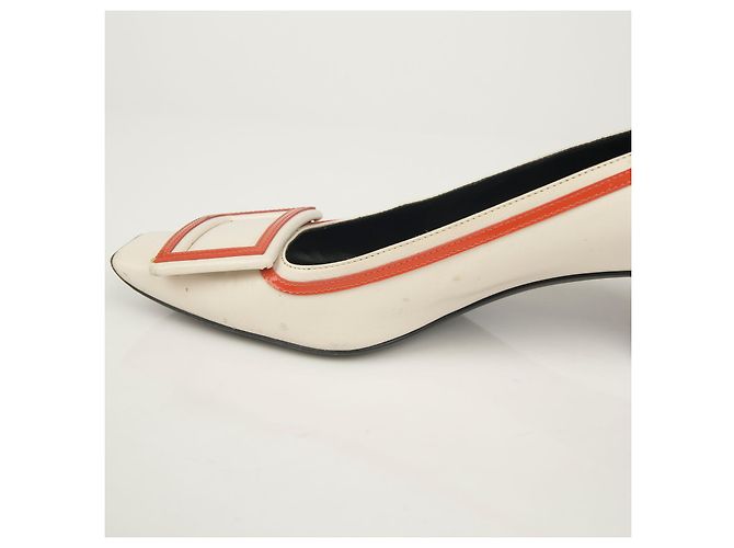 Roger Vivier Décolleté Bibi Lou Bell Bianco - vista 14