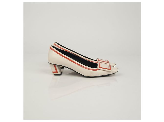 Roger Vivier Décolleté Bibi Lou Bell Bianco - vista 2