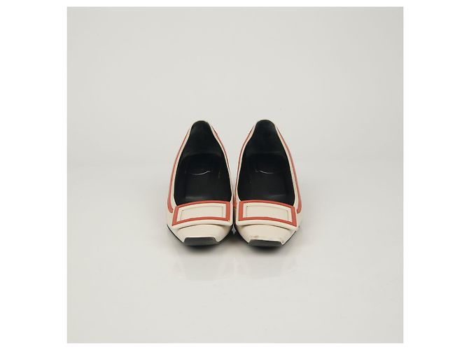 Roger Vivier Décolleté Bibi Lou Bell Bianco - vista 4