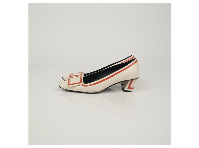 Roger Vivier Décolleté Bibi Lou Bell Bianco - vista 6