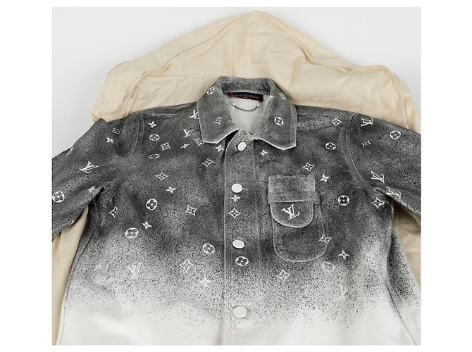Louis Vuitton Gradient Workwear Shirt Size Brown - view 3