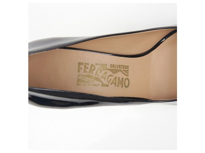 Salvatore Ferragamo Vara Offene Pumps Größe Schwarz - Ansicht 10