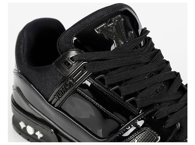 Louis Vuitton Baskets Taille Noir - vue 2