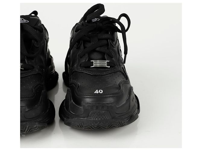 Balenciaga Baskets Sportives Triples Taille Noir - vue 10
