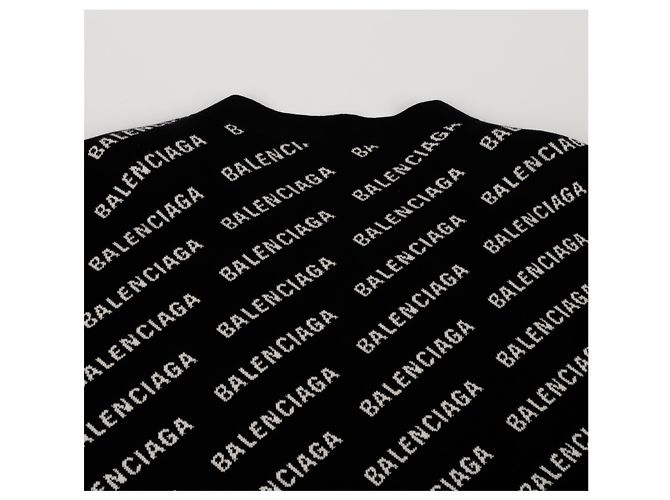 Balenciaga Multi Logo All Over Cardigan Größe Schwarz - Ansicht 11